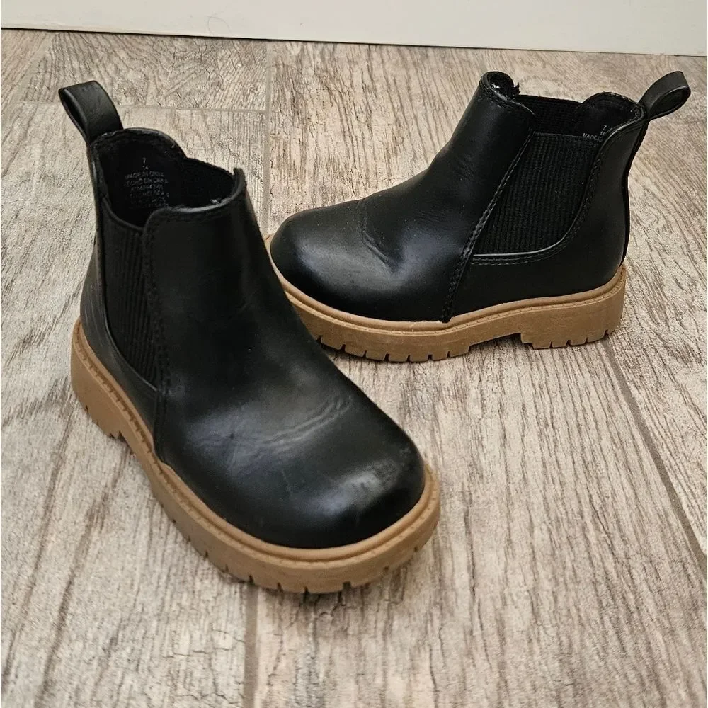 Old Navy Black Faux Leather Ankle Boots Size 7